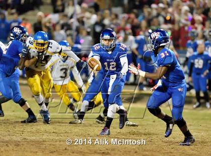 Thumbnail 2 in Garner Magnet @ Wake Forest (NCHSAA Class 4AA Semifinal) photogallery.