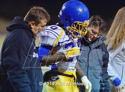 Thumbnail 2 in Garner Magnet @ Wake Forest (NCHSAA Class 4AA Semifinal) photogallery.