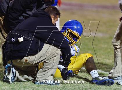 Thumbnail 3 in Garner Magnet @ Wake Forest (NCHSAA Class 4AA Semifinal) photogallery.