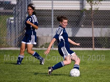Thumbnail 3 in Hunter @ Riverton photogallery.