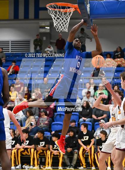 Thumbnail 2 in Lake Hamilton @ West Memphis (AAA 5A State Playoff first round) photogallery.