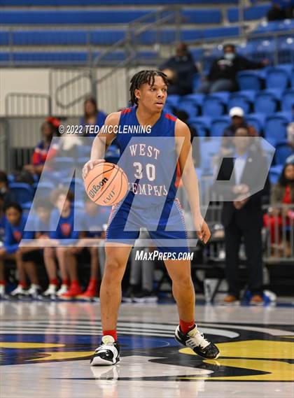 Thumbnail 1 in Lake Hamilton @ West Memphis (AAA 5A State Playoff first round) photogallery.