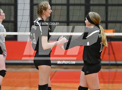 Thumbnail 1 in Moody vs. Hubbard (UIL 2A Bi-District) photogallery.