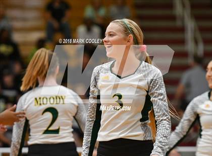 Thumbnail 2 in Moody vs. Hubbard (UIL 2A Bi-District) photogallery.