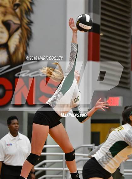 Thumbnail 3 in Moody vs. Hubbard (UIL 2A Bi-District) photogallery.