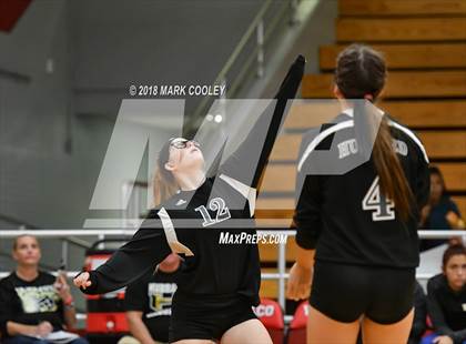 Thumbnail 3 in Moody vs. Hubbard (UIL 2A Bi-District) photogallery.