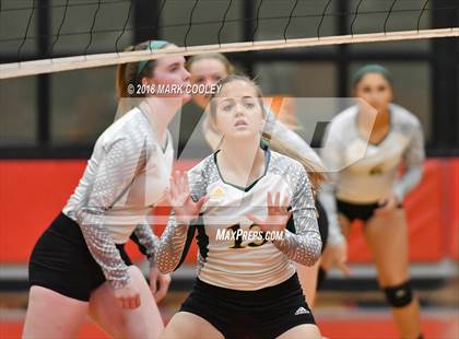 Thumbnail 1 in Moody vs. Hubbard (UIL 2A Bi-District) photogallery.