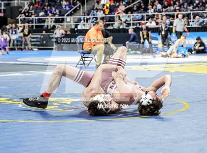 Thumbnail 1 in NYSPHSAA Division 2 State Championships (Round 2, 101 to 145) photogallery.