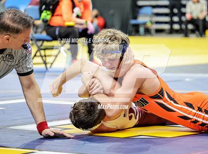 Thumbnail 3 in NYSPHSAA Division 2 State Championships (Round 2, 101 to 145) photogallery.