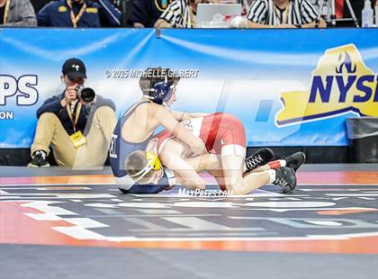 Thumbnail 1 in NYSPHSAA Division 2 State Championships (Round 2, 101 to 145) photogallery.