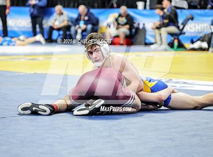 Thumbnail 2 in NYSPHSAA Division 2 State Championships (Round 2, 101 to 145) photogallery.