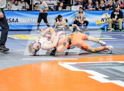 Thumbnail 2 in NYSPHSAA Division 2 State Championships (Round 2, 101 to 145) photogallery.