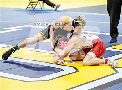 Thumbnail 3 in NYSPHSAA Division 2 State Championships (Round 2, 101 to 145) photogallery.