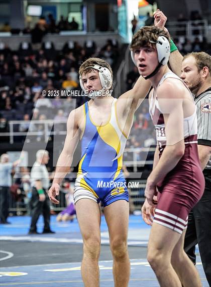 Thumbnail 3 in NYSPHSAA Division 2 State Championships (Round 2, 101 to 145) photogallery.