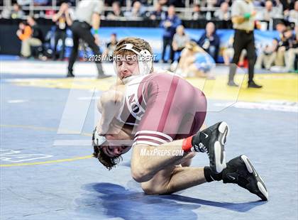Thumbnail 2 in NYSPHSAA Division 2 State Championships (Round 2, 101 to 145) photogallery.
