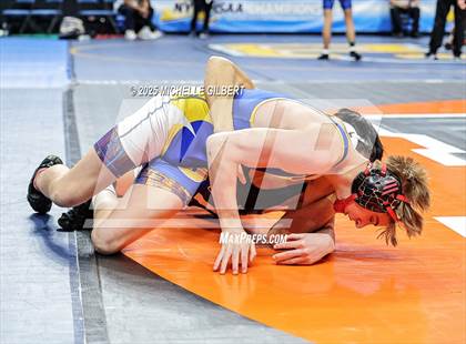 Thumbnail 1 in NYSPHSAA Division 2 State Championships (Round 2, 101 to 145) photogallery.