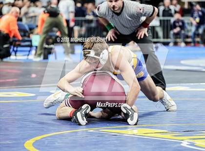 Thumbnail 2 in NYSPHSAA Division 2 State Championships (Round 2, 101 to 145) photogallery.