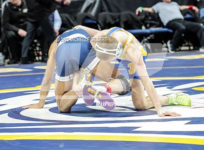 Thumbnail 3 in NYSPHSAA Division 2 State Championships (Round 2, 101 to 145) photogallery.