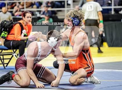 Thumbnail 1 in NYSPHSAA Division 2 State Championships (Round 2, 101 to 145) photogallery.