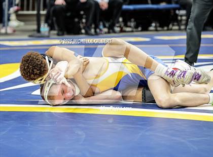 Thumbnail 2 in NYSPHSAA Division 2 State Championships (Round 2, 101 to 145) photogallery.