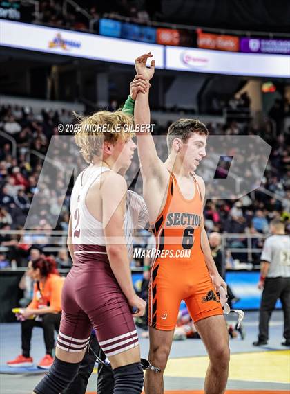 Thumbnail 1 in NYSPHSAA Division 2 State Championships (Round 2, 101 to 145) photogallery.