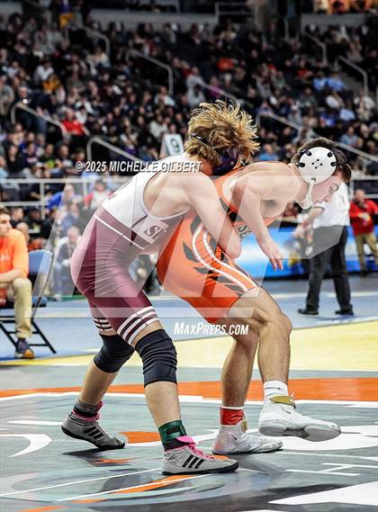 Thumbnail 2 in NYSPHSAA Division 2 State Championships (Round 2, 101 to 145) photogallery.