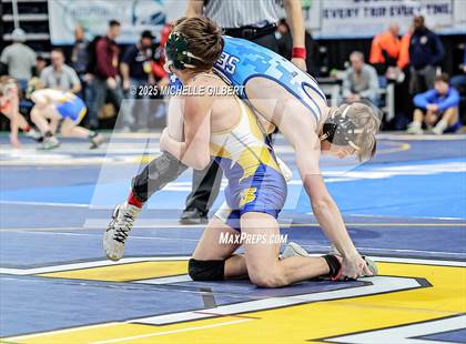 Thumbnail 2 in NYSPHSAA Division 2 State Championships (Round 2, 101 to 145) photogallery.