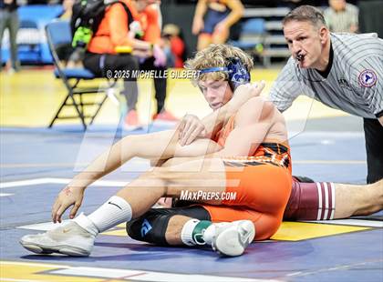 Thumbnail 3 in NYSPHSAA Division 2 State Championships (Round 2, 101 to 145) photogallery.
