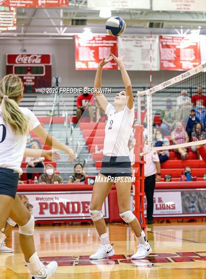 Thumbnail 3 in Lindsay @ Ponder photogallery.