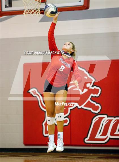 Thumbnail 1 in Lindsay @ Ponder photogallery.