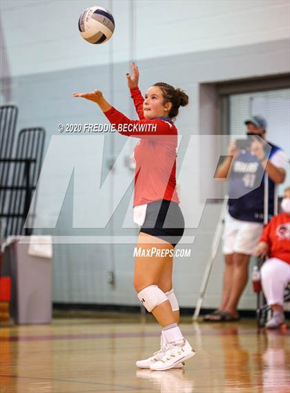 Thumbnail 2 in Lindsay @ Ponder photogallery.