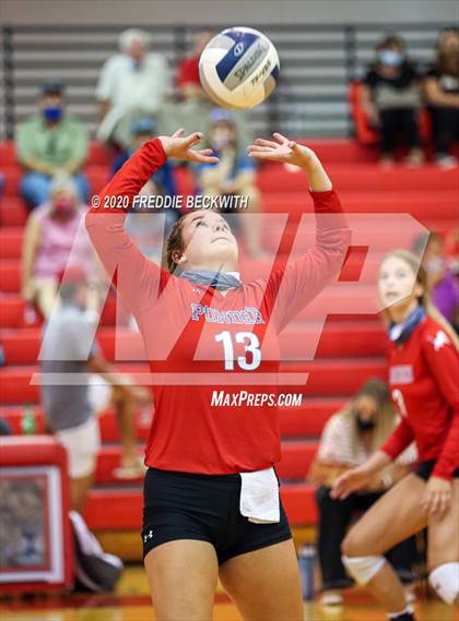 Thumbnail 2 in Lindsay @ Ponder photogallery.