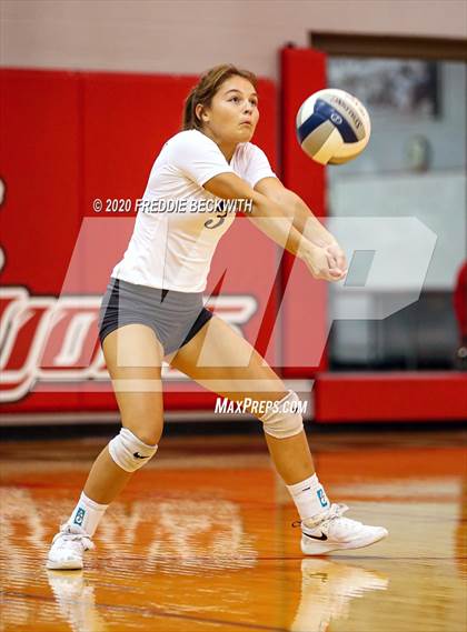 Thumbnail 2 in Lindsay @ Ponder photogallery.