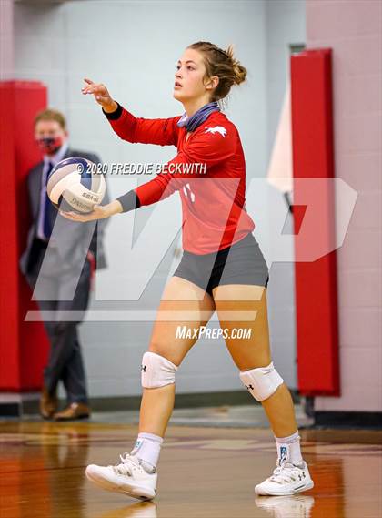 Thumbnail 2 in Lindsay @ Ponder photogallery.