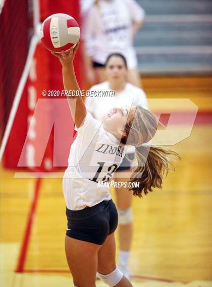 Thumbnail 2 in Lindsay @ Ponder photogallery.