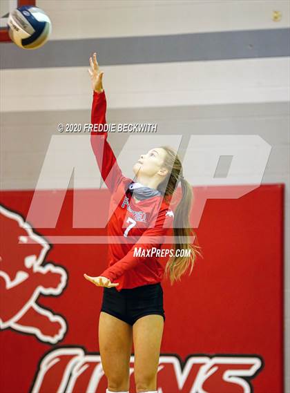 Thumbnail 3 in Lindsay @ Ponder photogallery.