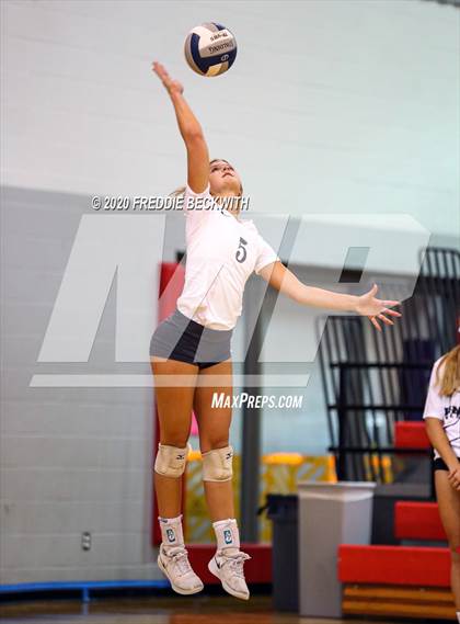 Thumbnail 3 in Lindsay @ Ponder photogallery.