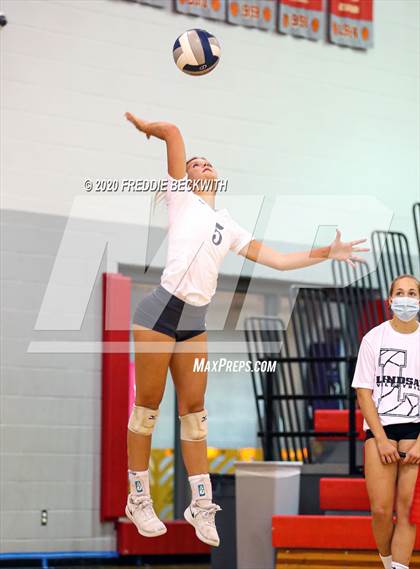 Thumbnail 3 in Lindsay @ Ponder photogallery.