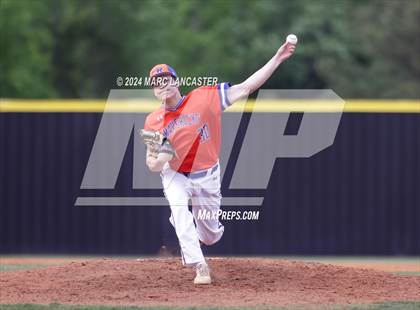 Thumbnail 1 in Weddington vs. Marvin Ridge (Southern Carolina 4A semifinal) photogallery.