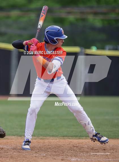 Thumbnail 2 in Weddington vs. Marvin Ridge (Southern Carolina 4A semifinal) photogallery.