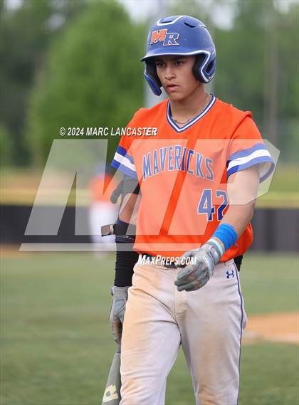 Thumbnail 1 in Weddington vs. Marvin Ridge (Southern Carolina 4A semifinal) photogallery.