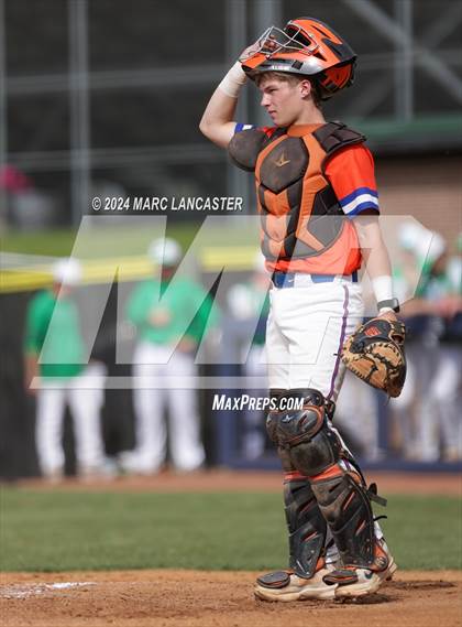Thumbnail 2 in Weddington vs. Marvin Ridge (Southern Carolina 4A semifinal) photogallery.