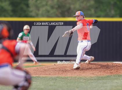 Thumbnail 2 in Weddington vs. Marvin Ridge (Southern Carolina 4A semifinal) photogallery.