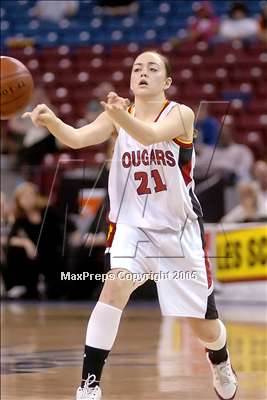 Thumbnail 3 in Archbishop Mitty vs. Carondelet (NorCal D2 Final)#1 photogallery.