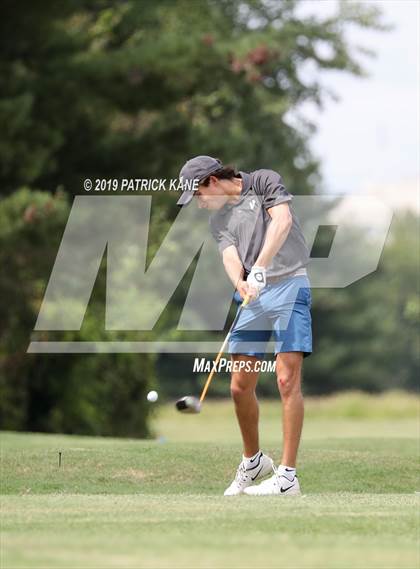 Thumbnail 1 in Arlington County Golf Match photogallery.