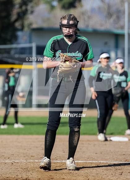 Thumbnail 3 in Notre Dame (SO) @ Granada Hills Charter photogallery.