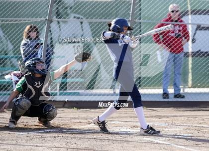 Thumbnail 2 in Notre Dame (SO) @ Granada Hills Charter photogallery.