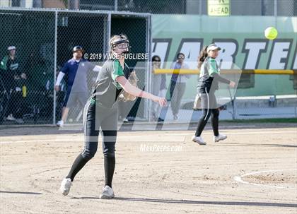 Thumbnail 3 in Notre Dame (SO) @ Granada Hills Charter photogallery.
