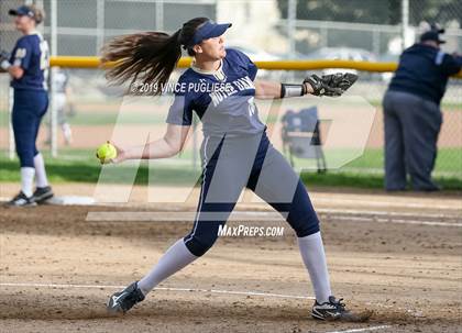 Thumbnail 1 in Notre Dame (SO) @ Granada Hills Charter photogallery.