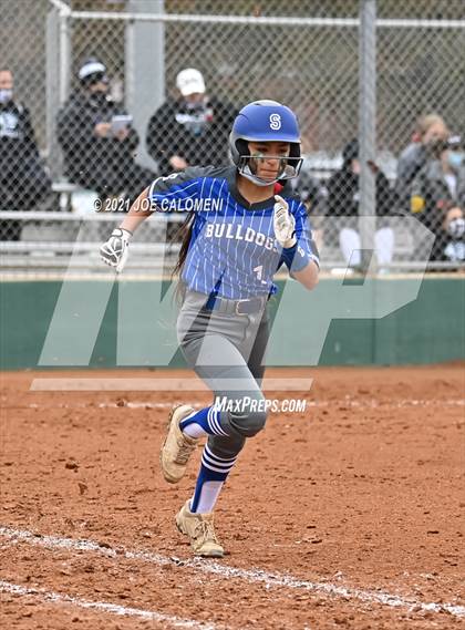 Thumbnail 3 in Somerset vs SA Roosevelt (NEISD Tournament) photogallery.
